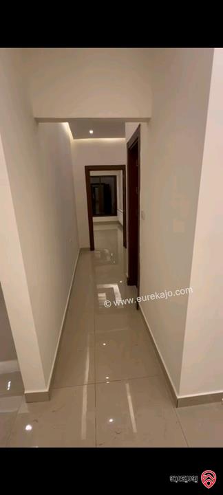 شقة فارغة فخمة مساحة 170م طابق أول للايجار في عمان - الجبيهة 