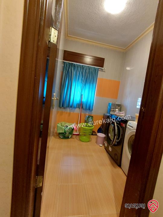 شقة للبيع في عمان -المقابلين شارع الحرية مساحة 194م ط1