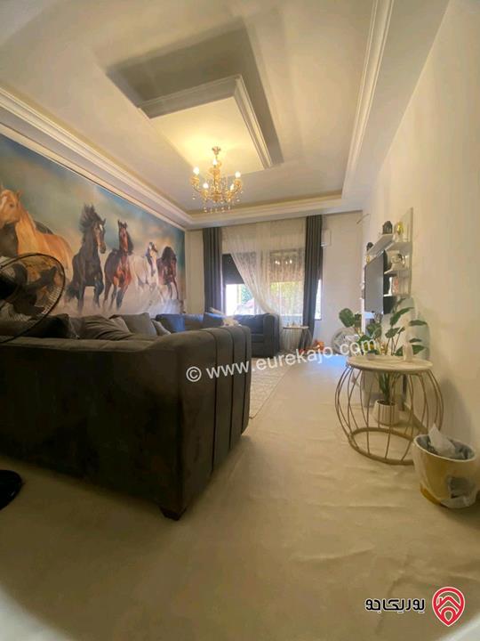 شقة طابق أرضي مساحة 130م للبيع في عمان - ام السماق