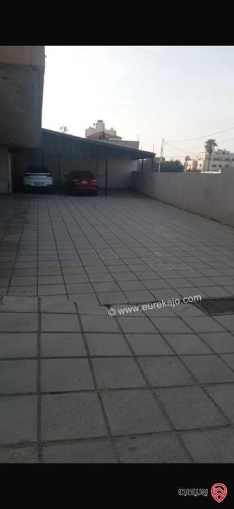 شقة مساحة 160م طابق ثالث غير مفروشة للايجار في عمان - أم أذينة 