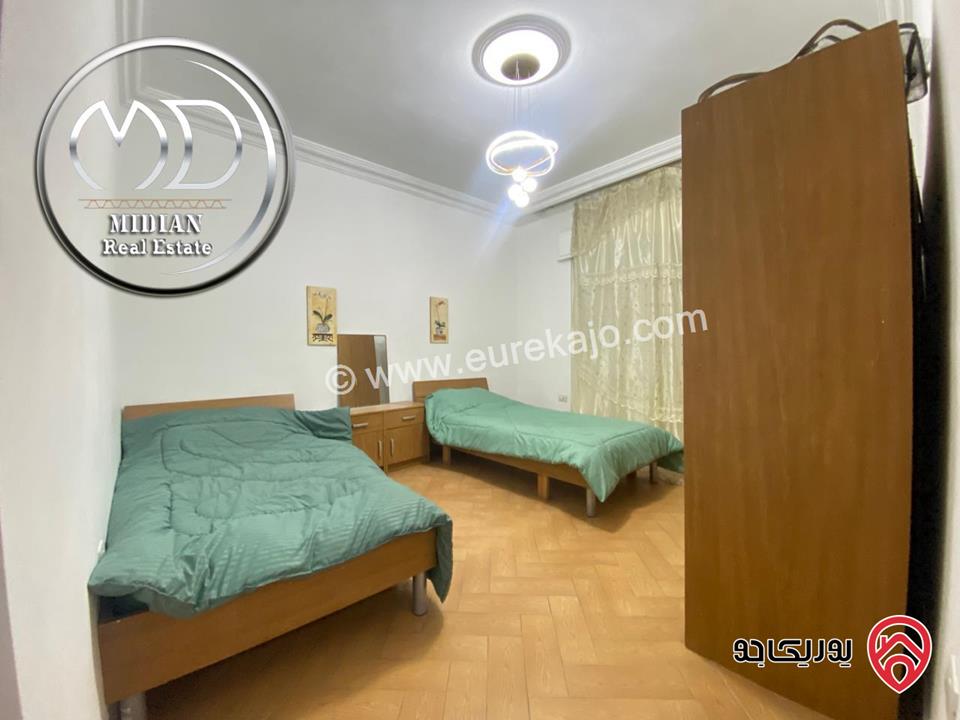 شقة للبيع في عمان - الرابية طابق اول مساحة 180م سوبر ديلوكس اطلالة جميلة بسعر مميز جداً