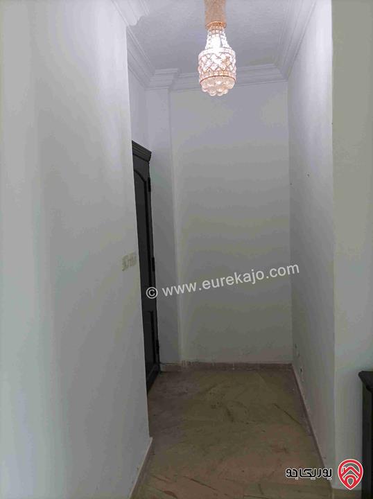 شقة استثمارية مساحة 90م طابق ثالث للبيع في عمان - الجبيهة 