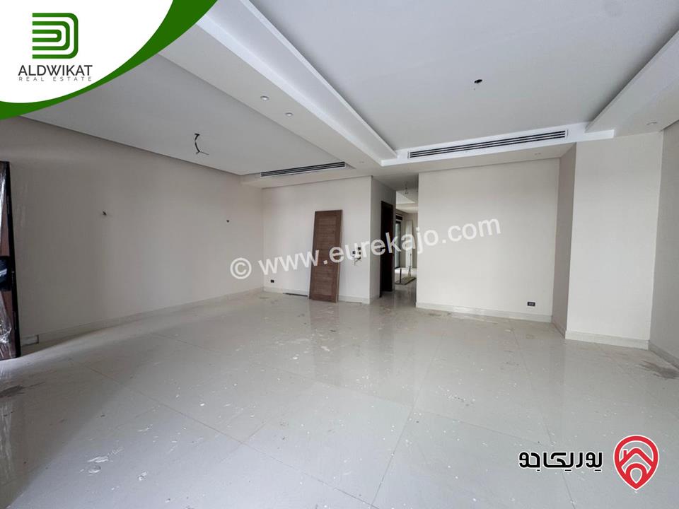 فيلا متلاصقة للبيع في عمان - عبدون مساحة الارض 400م ومساحة البناء 500م موقع مميز