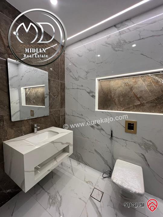 شقق ارضية و شبه ارضي جديدة للبيع في عمان - حي الصحابة مساحات 240م & 250م مع تراسات و حدائق تشطيبات فاخرة بأسعار مميزة