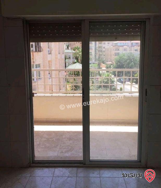 شقة طابق ثالث مساحة 110م للايجار في عمان - ضاحية الرشيد 