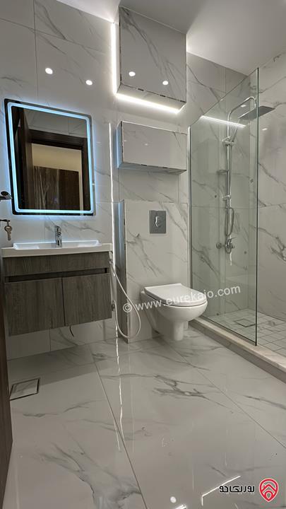 شقة شبه أرضية مساحة 200م للبيع في عمان - مرج الحمام