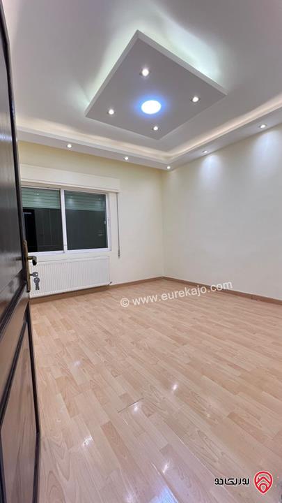 شقة فاخرة طابق أول مساحة 191م للبيع في عمان - الرابية 