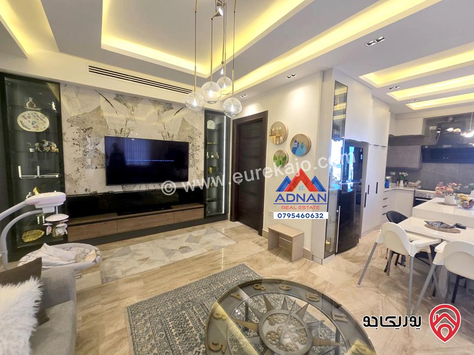 شقة طابق اول مساحة 202م للبيع في عمان - دير غبار