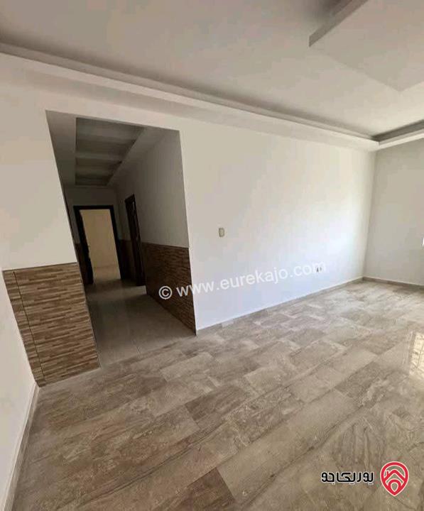 شقة فارغة طابق أرضي مساحة 180م للايجار في عمان - خلدا
