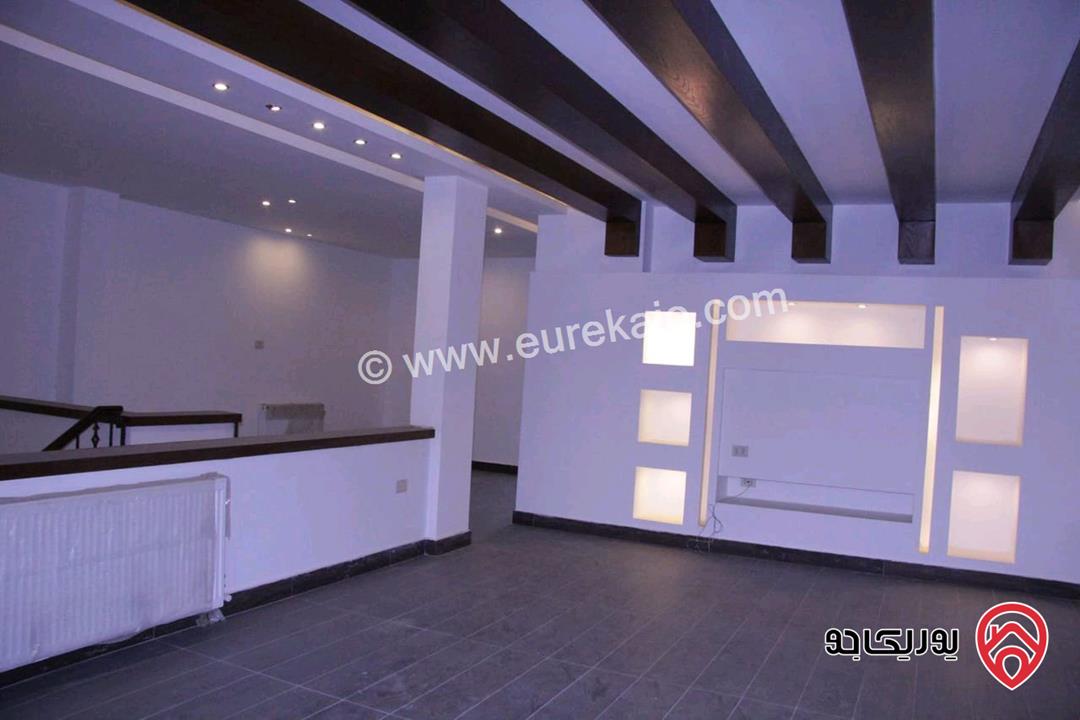 فيلا فارغه مساحة 850م دوبلكس للإيجار في عمان - ام أذينة 