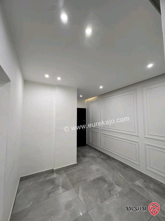 شقة جديدة طابق شبه ارضي مساحة 170م للايجار في عمان - شفا بدران 