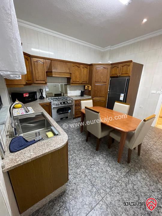 شقة مفروشة طابق ارضي مساحة 100م داخلي و 40م خارجي للايجار في عمان - الجندويل