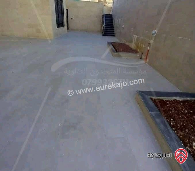شقة فارغة شبه أرضية مساحة 210م للايجار في عمان - ام السماق