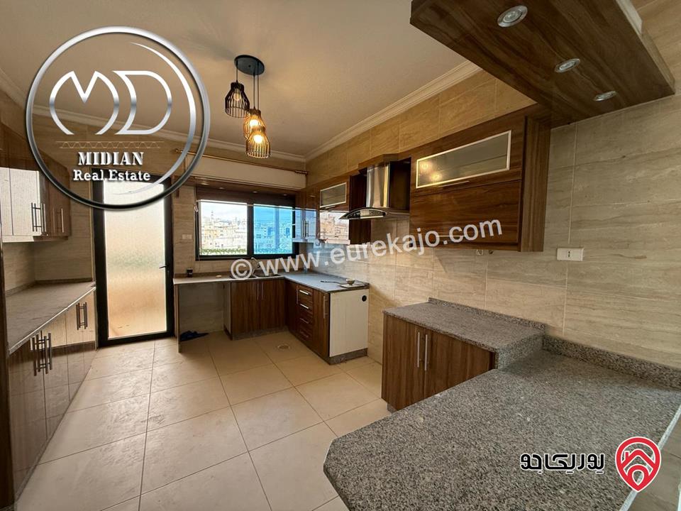 شقق فارغة للايجار في عمان - خلدا مساحات 180م تشطيبات و ديكورات سوبر ديلوكس اطلالة جميلة بسعر مميز