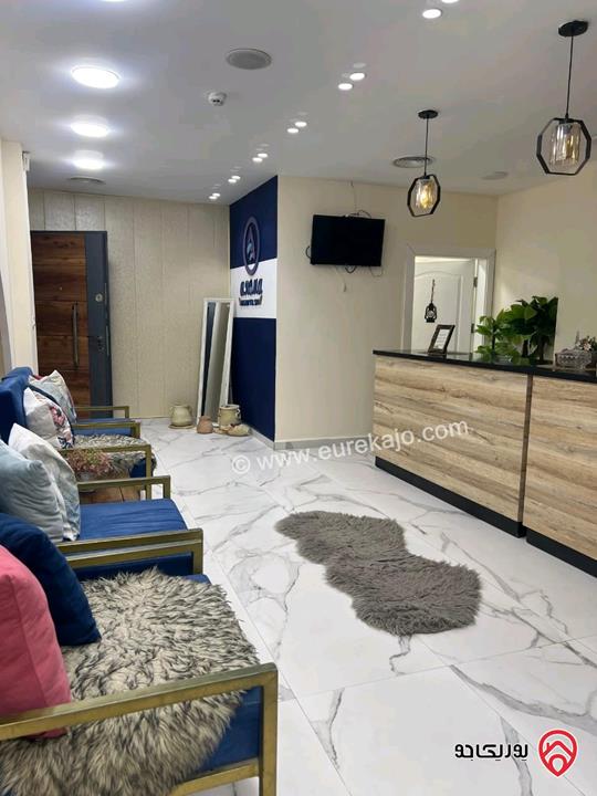 صالون سيدات مساحة 150م للبيع في اربد شارع ابو راشد