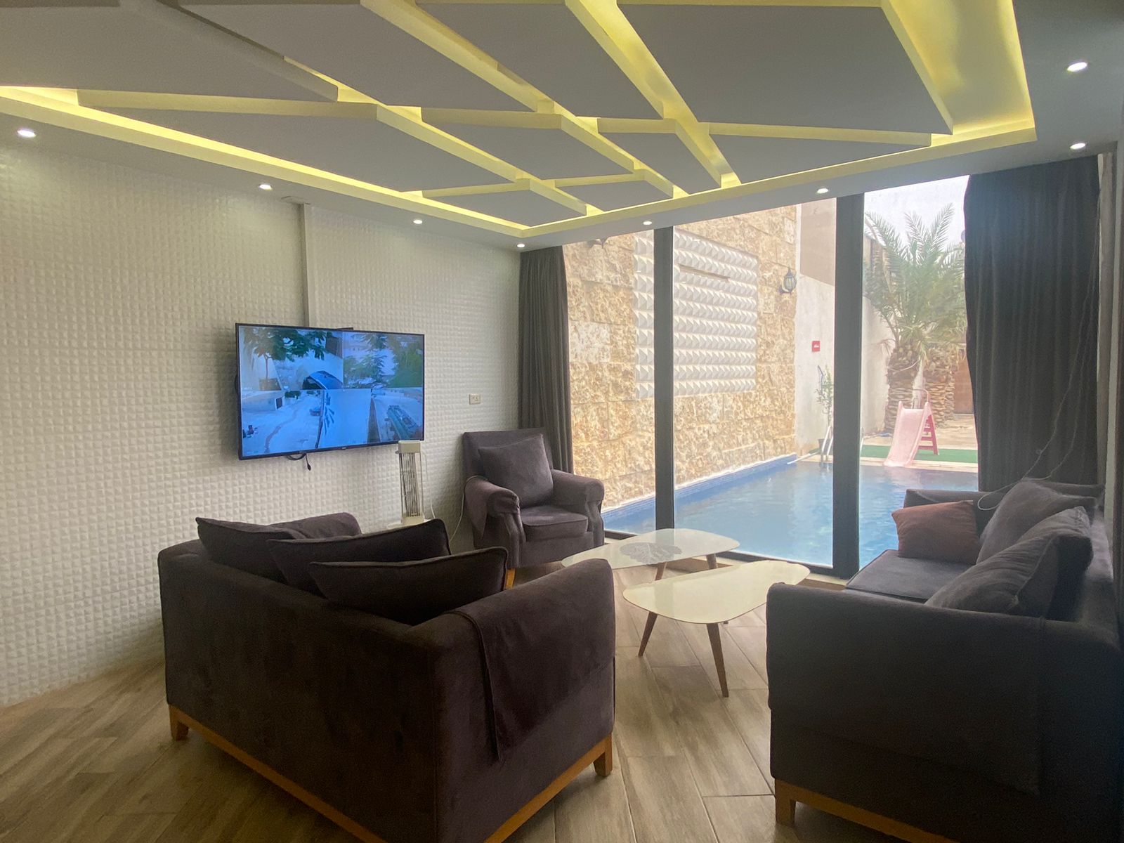 شاليه - مزرعة Blue Moon Villa للايجار اليومي في البحر الميت - الرامة 