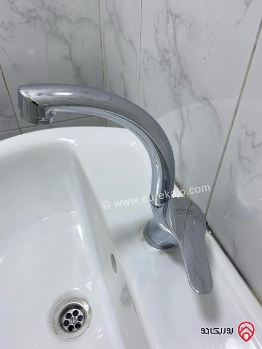 شقة أرضية مساحة 80م داخلي و 60م خارجي للبيع في عمان - صويلح