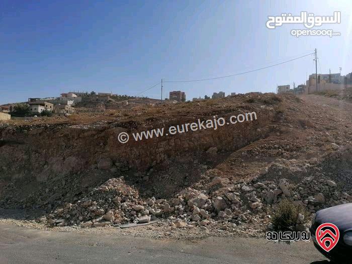 قطعة أرض مساحة 353م للبيع في ماركا تابعة لأراضي الزرقاء عطل الرصيفة حوض المسفر 