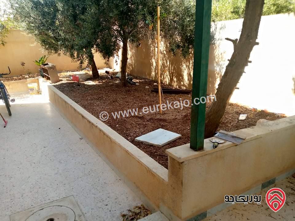 فيلا مكونة من طابقين على أرض 581م للبيع في عمان - طبربور ابو عليا