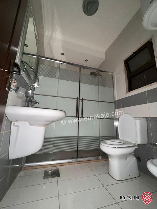 شقة طابق أرضي مساحة 180م داخلي و 120م خارجي للايجار في عمان - السابع 