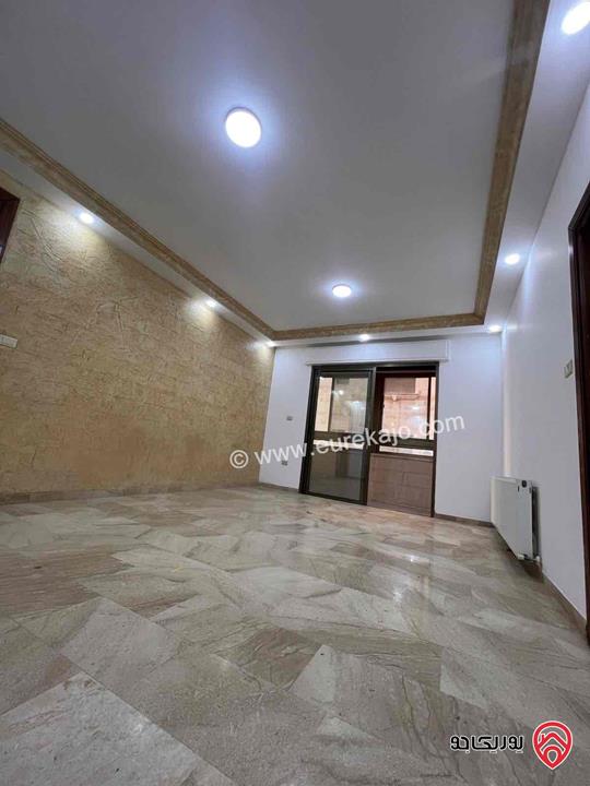 شقة طابق اول مساحة 150م للايجار في عمان - الجاردنز 