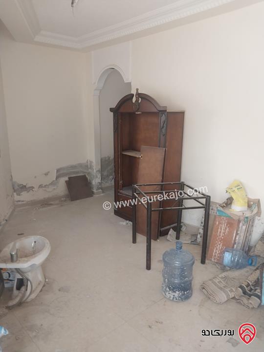 شقة طابق أرضي مساحة 120م داخلي و 150م خارجي للبيع في عمان - ضاحية الرشيد