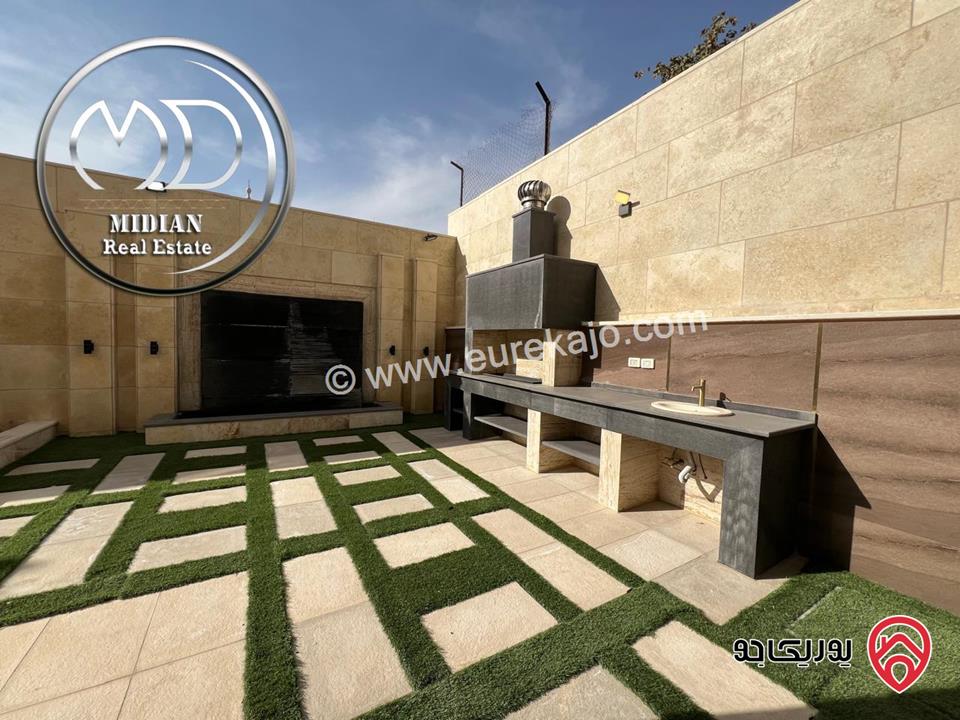 شقق أرضي وشبه أرضي للبيع في عمان - حي الصحابة مساحات 240م مع تراسات و حدائق تشطيبات عصرية فاخرة جديدة لم تسكن