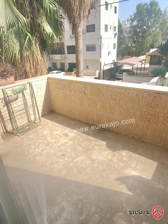 شقة طابقية مساحة 290م للبيع في عمان - الرابية 