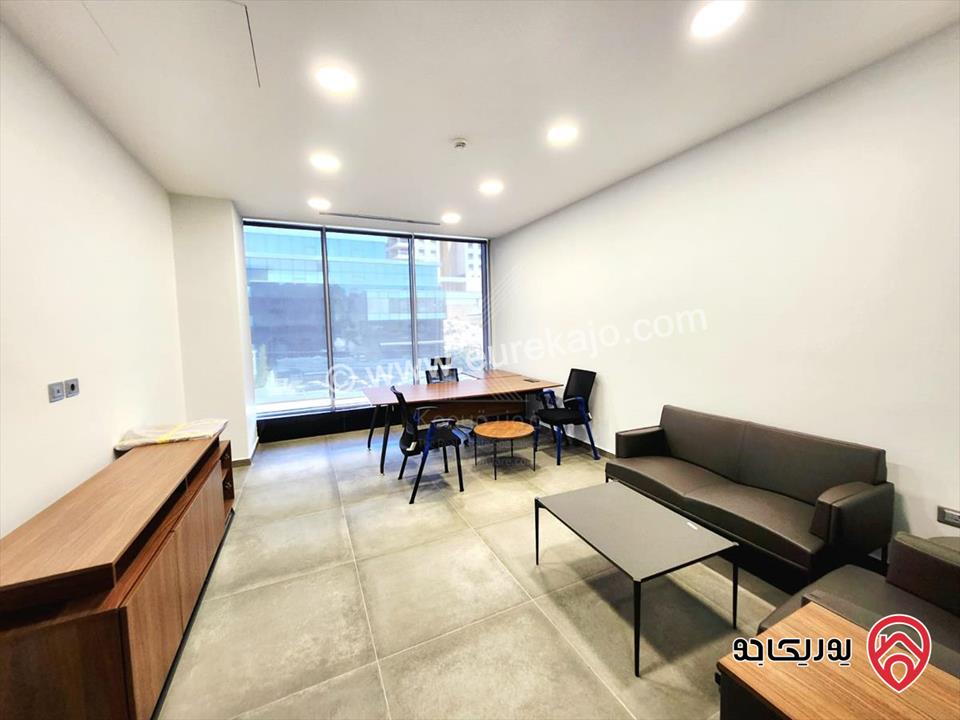 مكتب تجاري مفروش فاخر مساحة 372م للايجار في عمان - عبدون