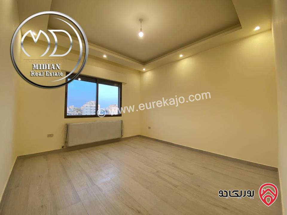 شقة للبيع طابق ثالث في عمان - تلاع العلي مساحة 180م تشطيبات وديكورات سوبر ديلوكس اطلالة جميلة جديدة لم تسكن بسعر مميز