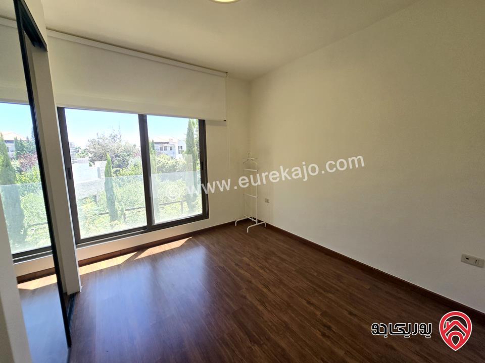 شقة طابق اول مساحة 220م مفروشة للإيجار في عمان - عبدون