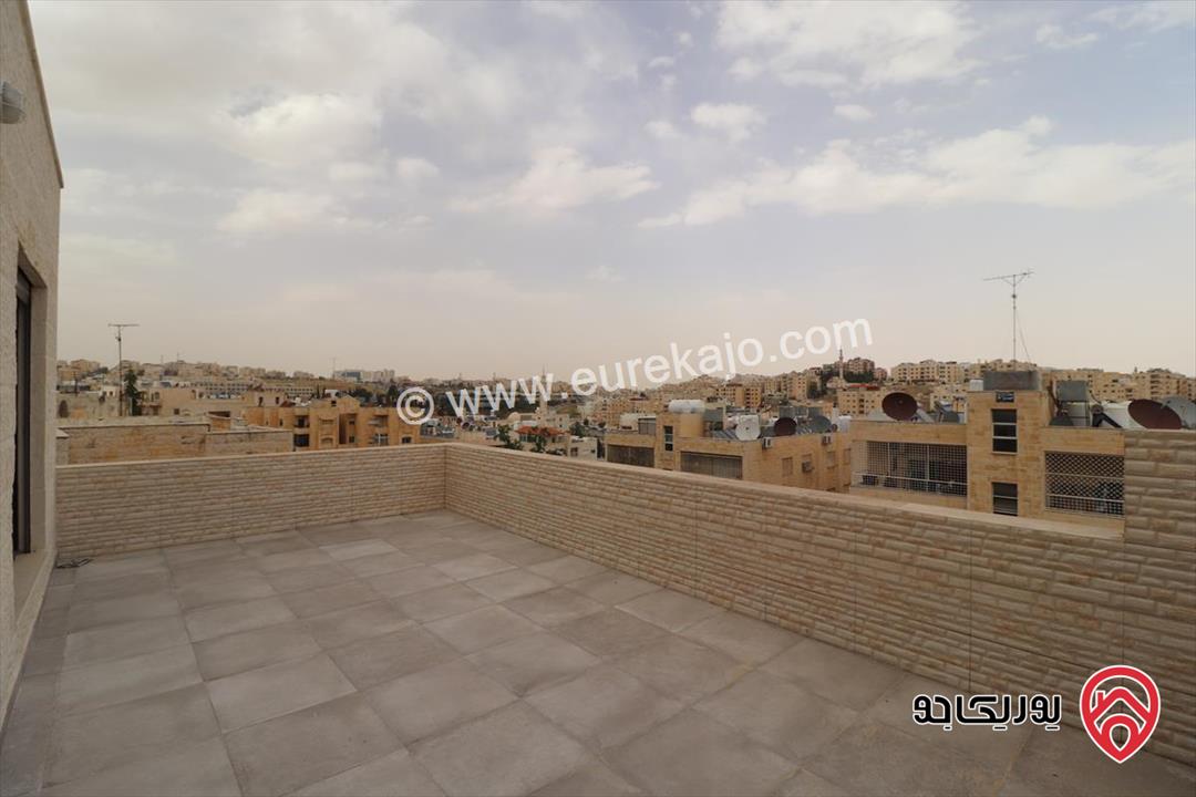 شقة فاخرة اخير مع روف مساحة 201م للبيع في عمان - عرجان