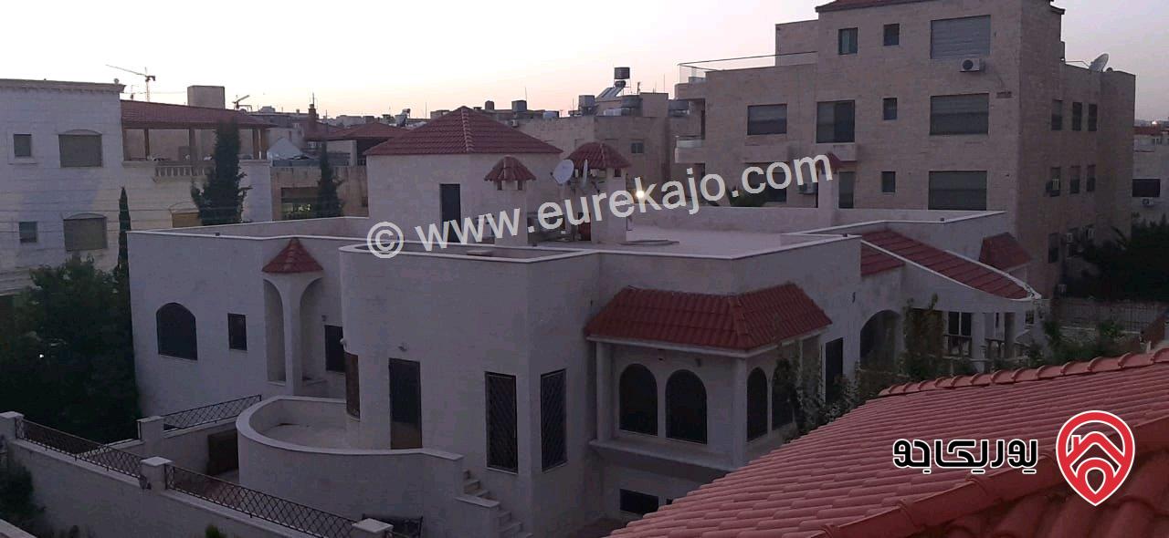 فيلا مساحة الارض 1014م مساحة البناء 1040م للبيع في عمان - دير غبار