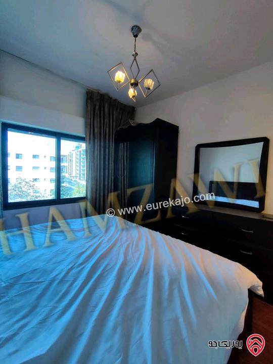 شقة مفروشة طابق ثالث مساحة 100م للايجار في عمان - عبدون