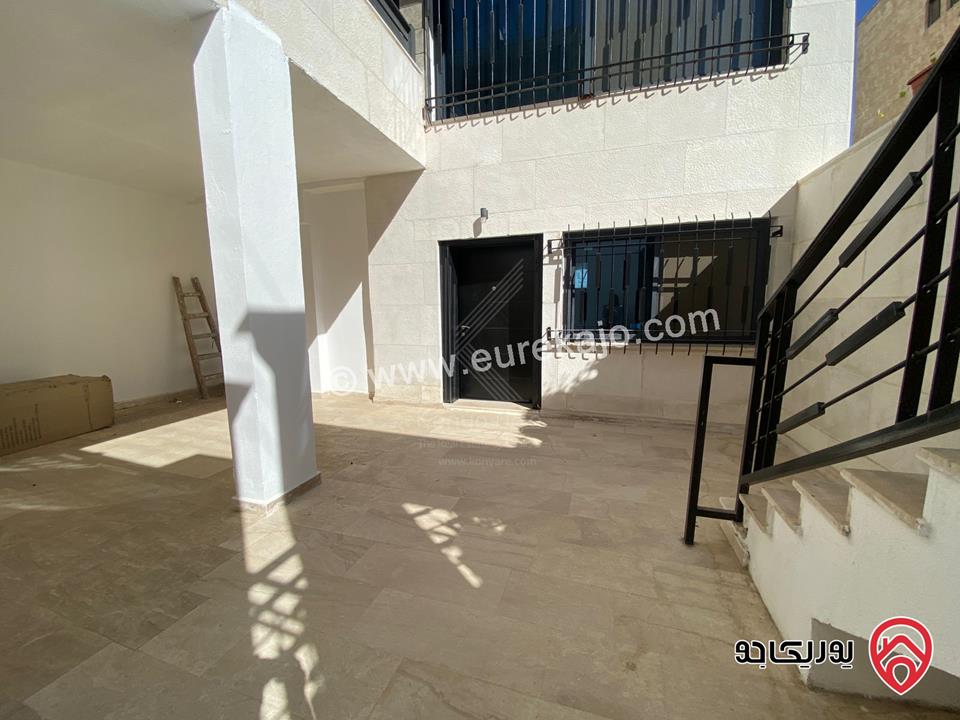 شقة فاخرة شبه ارضية مساحة 176م داخلي و 40م خارجي للبيع في عمان - تلاع العلي