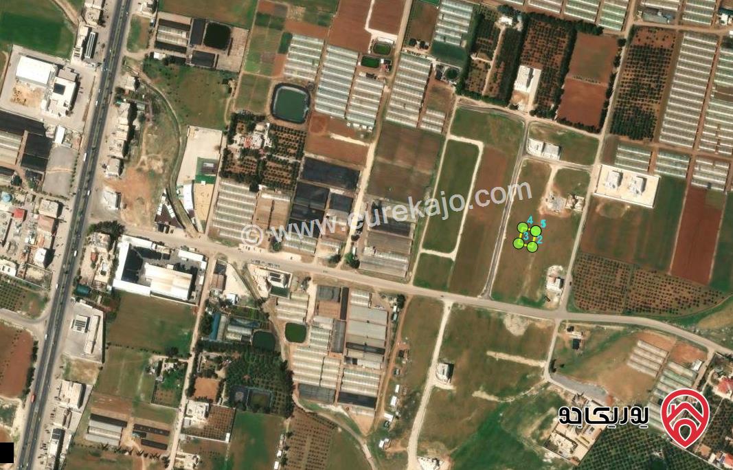 قطعة ارض مساحة 500م للبيع من أراضي جنوب عمان - اليادوده قريبة من الشارع الرئيسي منطقة مخدومة من جميع الخدمات موقع مميز جدا 