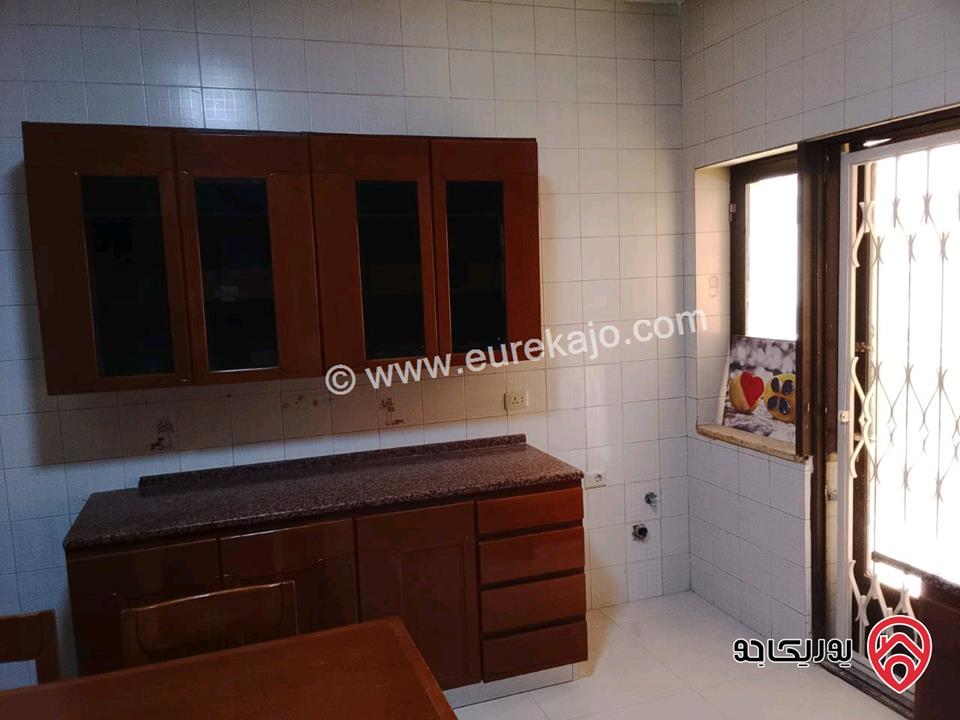 2nd floor apartment 230 m² for rent in Amman - Tla Al Ali