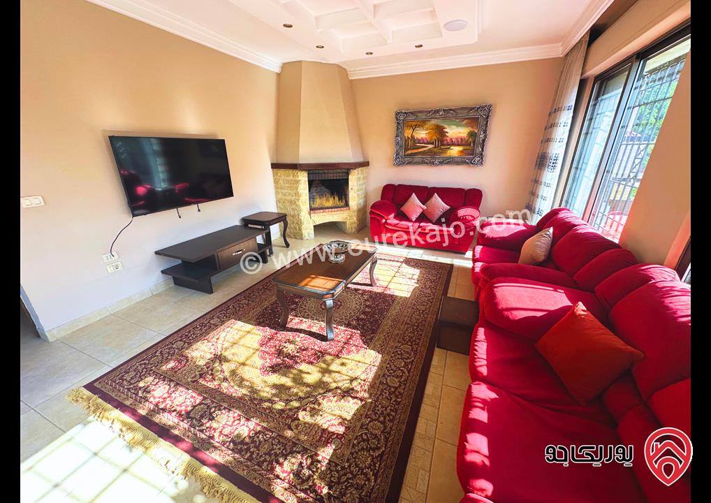 فيلا مفروشة مساحة 640م على أرض 510م للبيع في عمان - دابوق حوض الذهبية