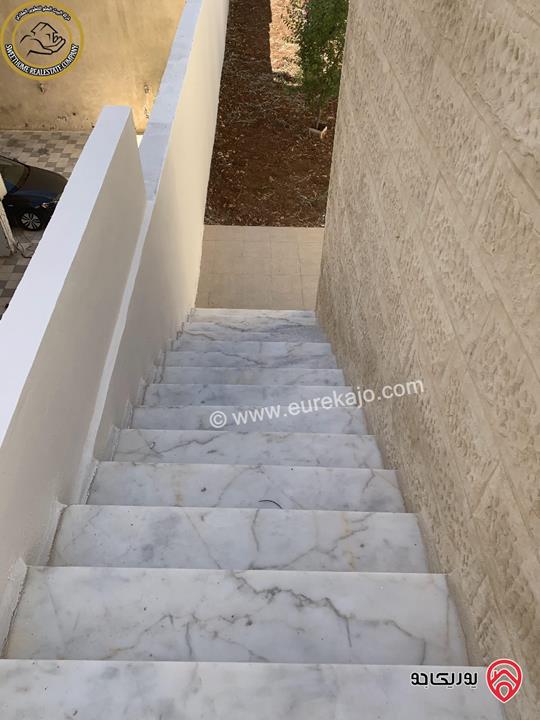 شقة مميزة للبيع في عمان - دير غبار - حي السهل 210م مع حديقة وترسات 300م لم تسكن بسعر مغري