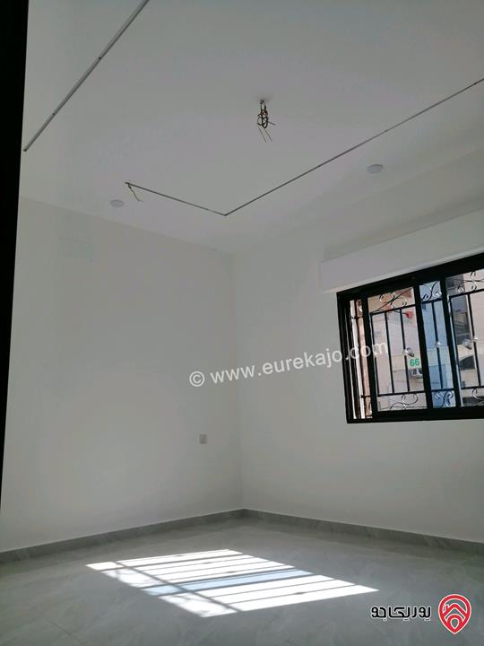 شقة طابق أرضي مساحة 110م للبيع في العقبة - منطقة التاسعة أهالي