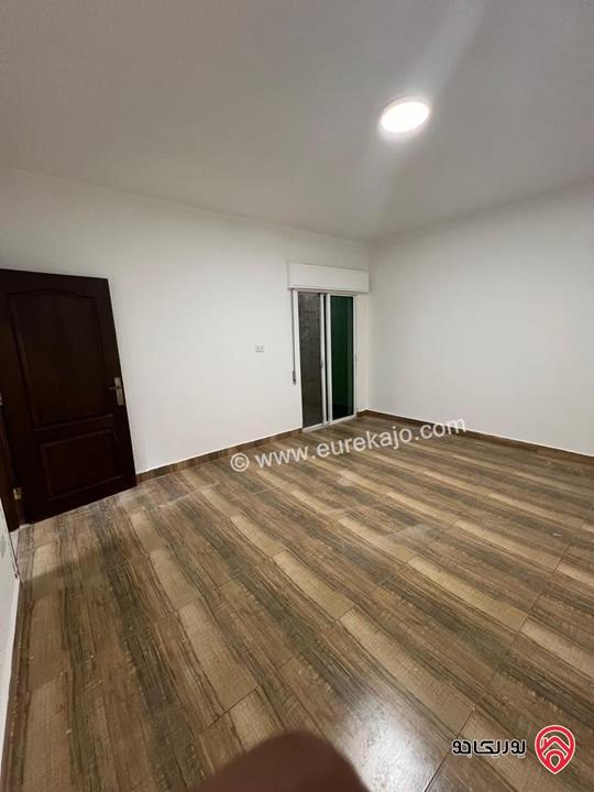 شقة طابق ثالث لا يوجد مصعد مساحة 123م للبيع في صويلح