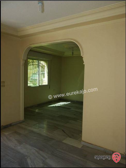 فيلا جديدة 3 طوابق على أرض 350م للبيع في عمان - طبربور