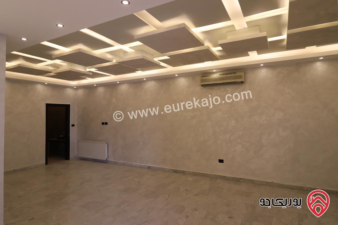 شقة فاخرة أرضية مساحة 240م داخلي و 100م خارجي للايجار في عمان - الصويفية