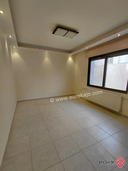 شقة مساحة 140م فارغة للايجار في عمان - الرابية