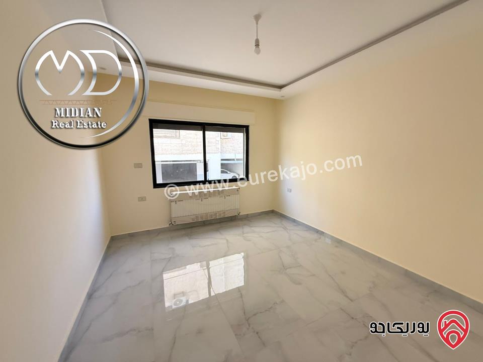 شقق جديدة للبيع في عمان - ضاحية الرشيد مساحات 185م تشطيبات ديكورات سوبر ديلوكس اطلالة جميلة بسعر مميز جداً