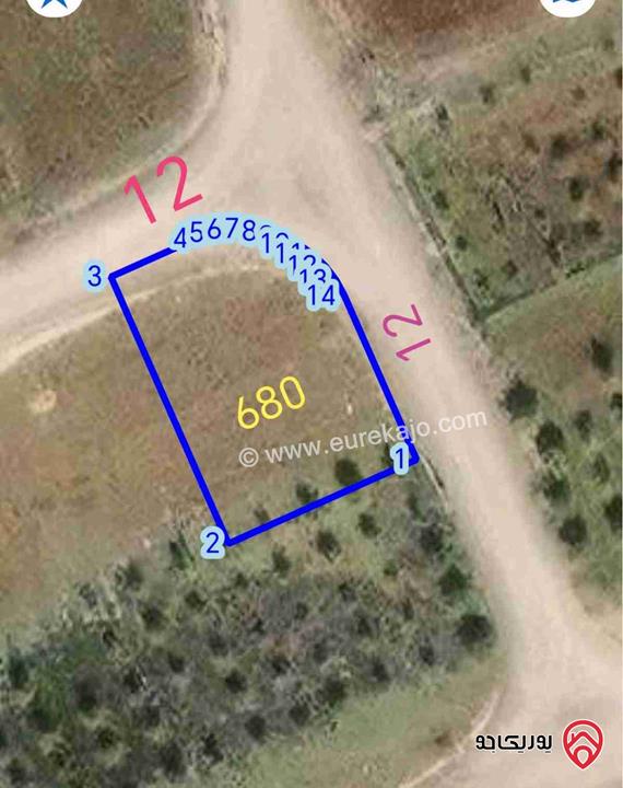 قطعة أرض على شارعين مساحة 680م للبيع في اربد - الصريح المسرب الوسطاني 