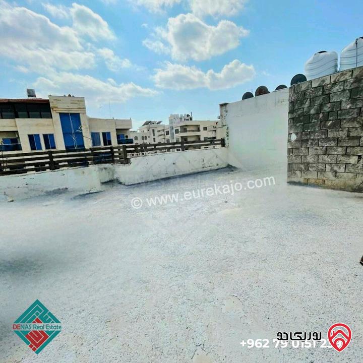 شقة طابق ثالث مع روف مساحة 263م للبيع في عمان - مرج الحمام