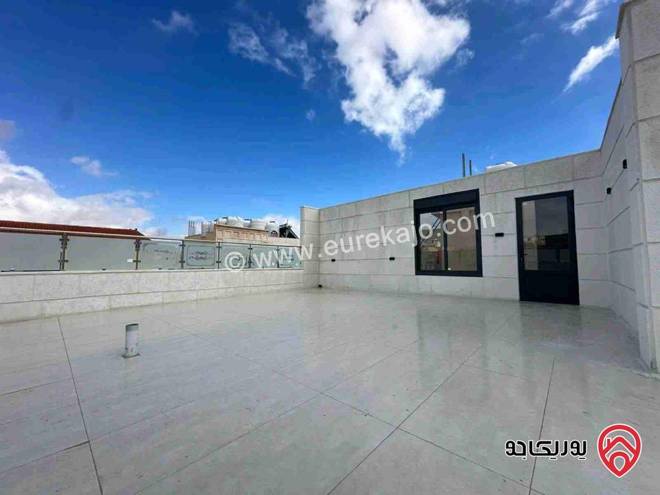 شقة طابق ثالث دوبلكس مساحة 198م للبيع في عمان - ابو نصير