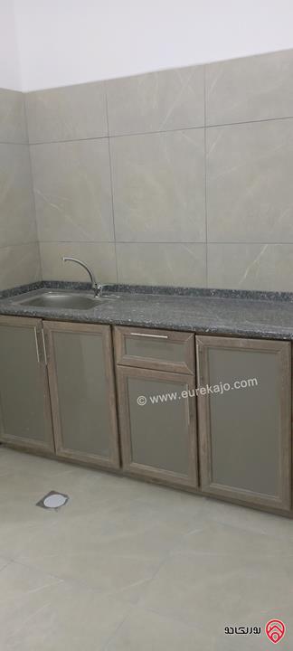 استوديو فارغ مساحة 30م للايجار في عمان - صويلح شارع الملكة رانيا مقابل محكمه شمال عمان