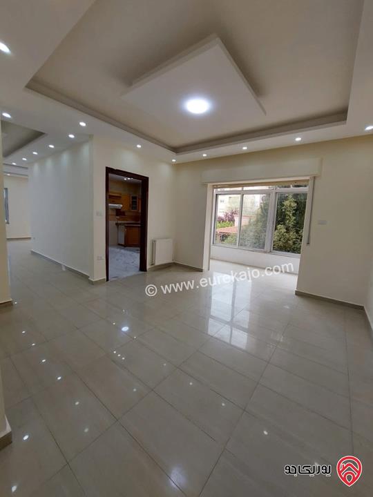 شقة مساحة 190م طابق أول للبيع في عمان - تلاع العلي